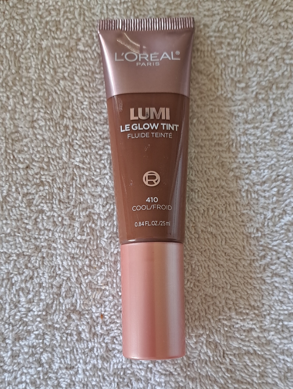 L'Oreal Paris Lumi Le Glow Skin Tint, Lightweight Water-Based Tinted Serum